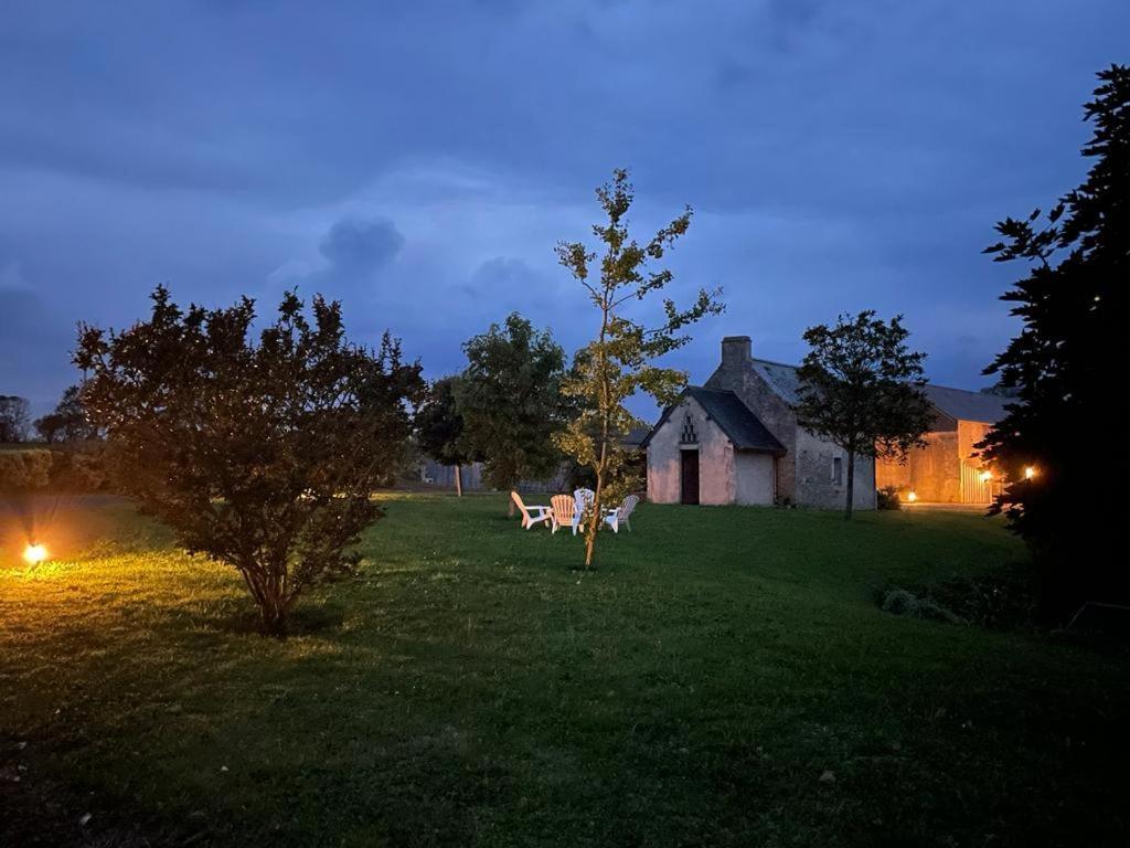 Le Clos Du Bas Courtil Guesthouse B&B Omaha Beach Osmanville Exterior foto